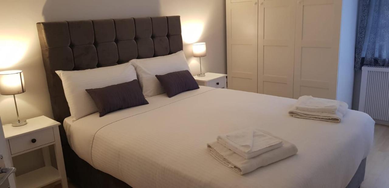 Apartment In The Heart Of Wexford Town Exterior foto